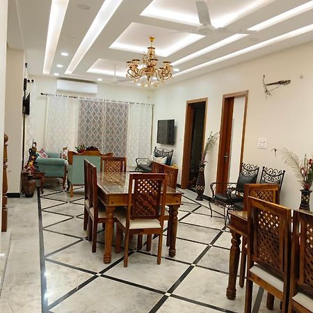Gupta Vilas - A Boutique Homestay Agra  Bagian luar foto