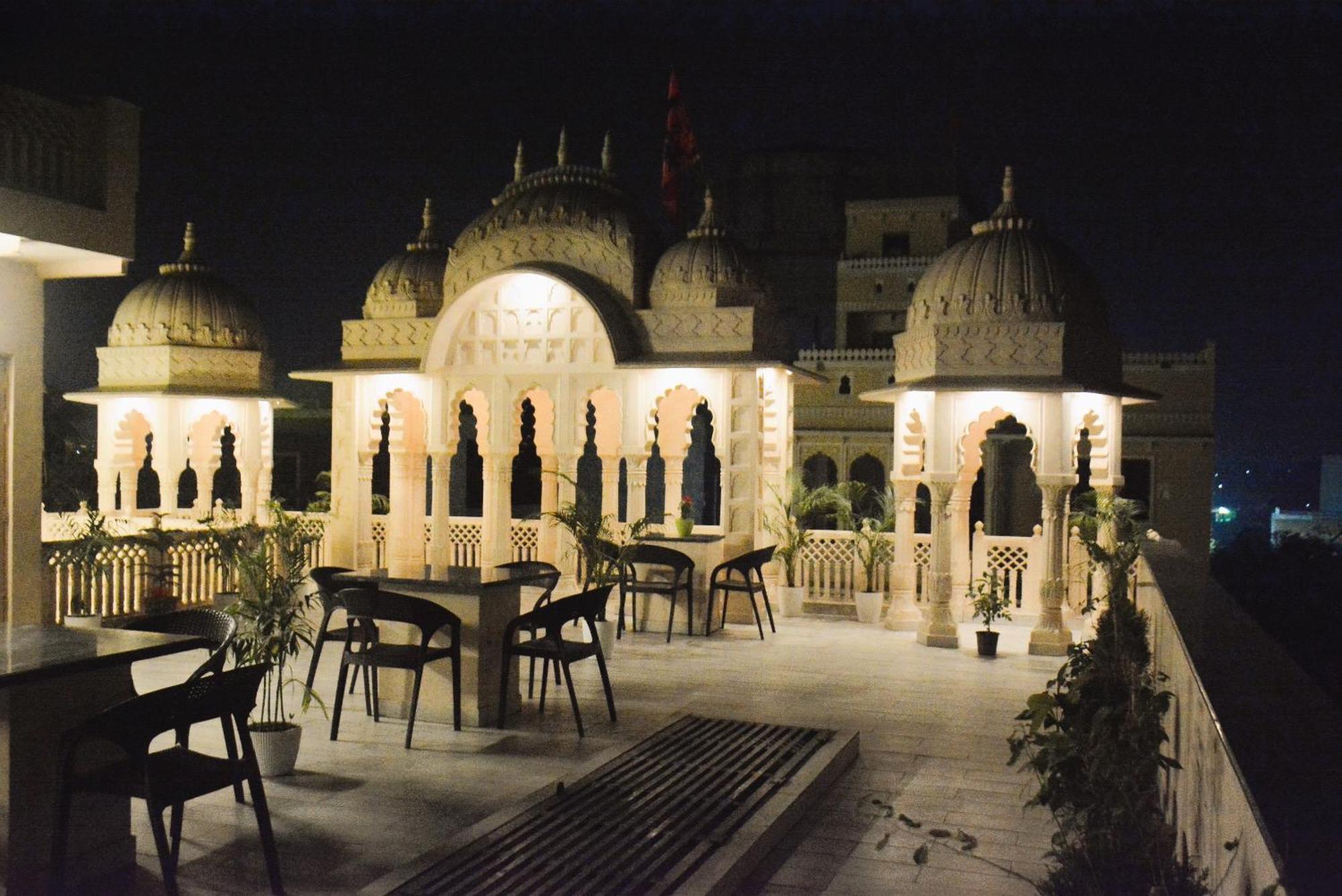 Gupta Vilas - A Boutique Homestay Agra  Bagian luar foto