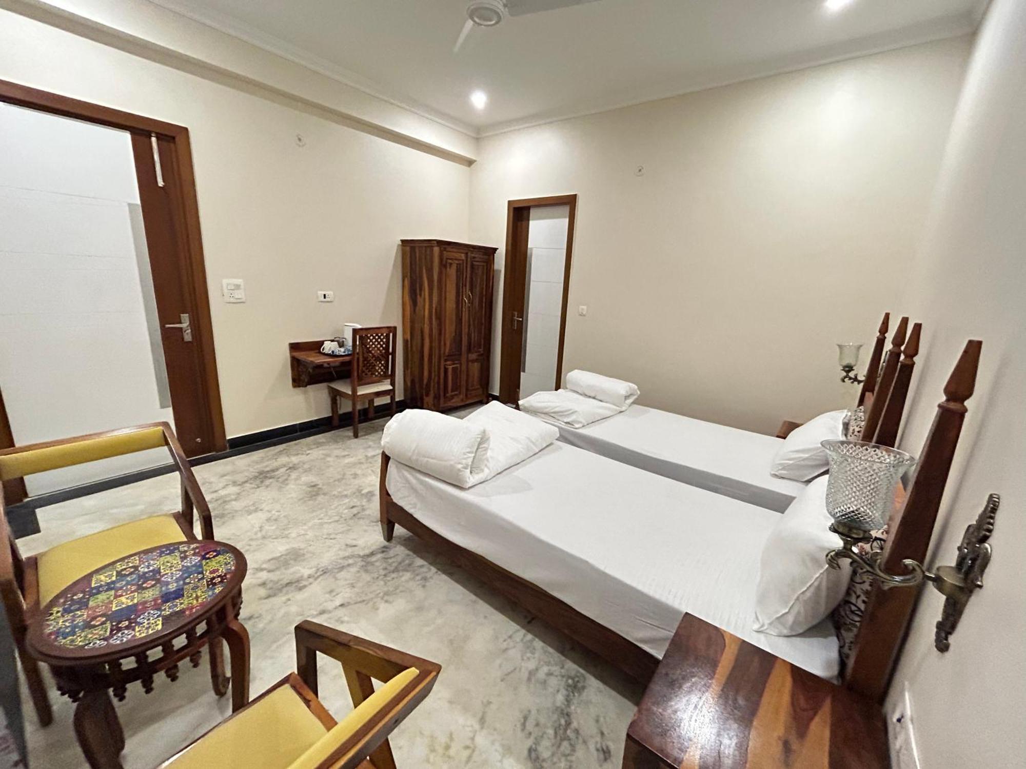 Gupta Vilas - A Boutique Homestay Agra  Bagian luar foto